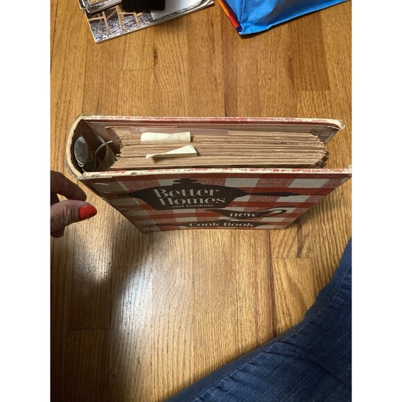 Vtg 1953 Better Homes & Gardens New Cook Book 5-Ring Binder 1st edition - Picture 16 of 16